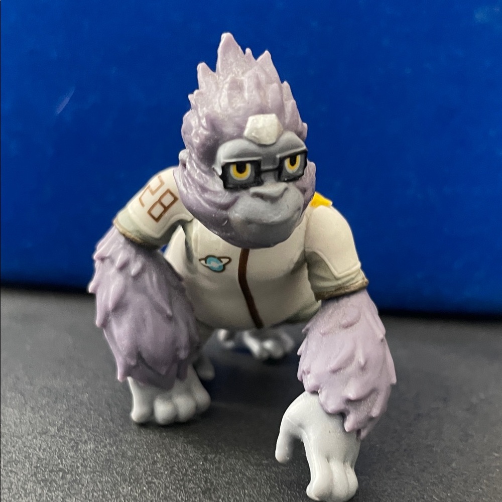 Overwatch Baby Winston Mini Figure